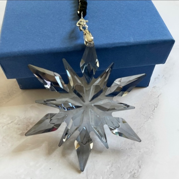 Crystal Snowflake Sun Catcher Christmas Tree Decor Czech Bohemia Crystal Gift - Picture 5 of 12